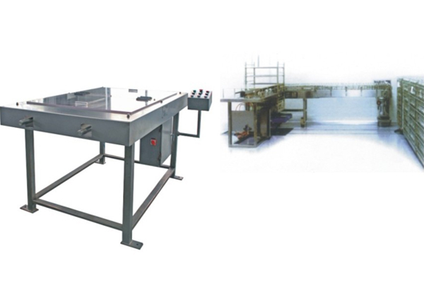 ماكينة إفراغ العبوات XP100/500